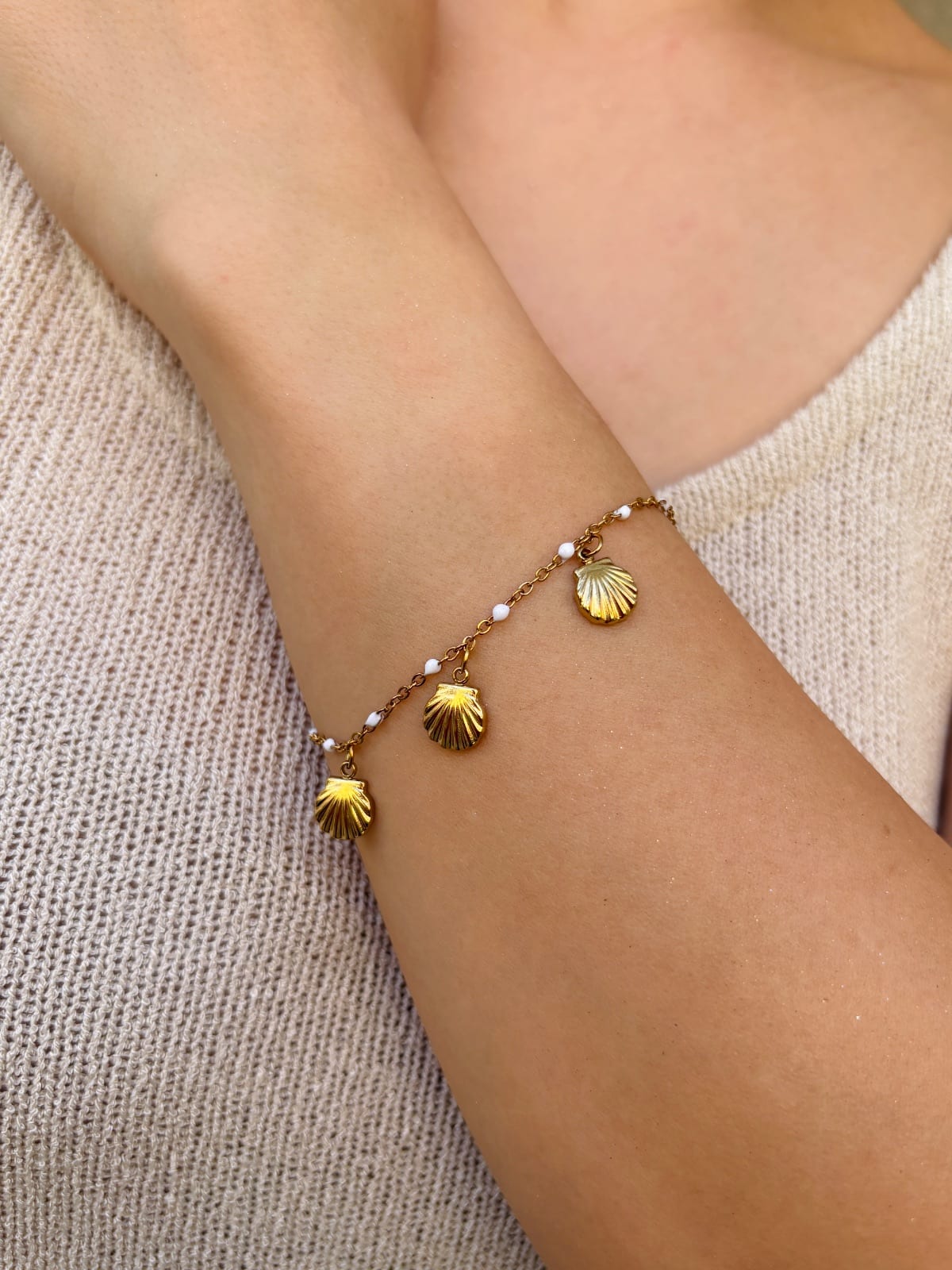 Shell Charm Bracelet