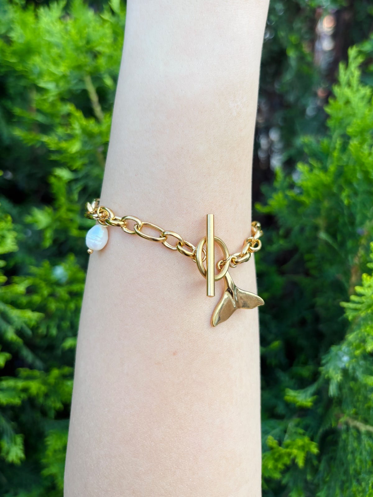 Whale Tail Bracelet