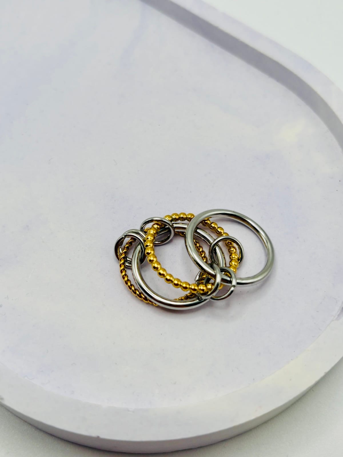 Four-Band Two-Tone Ring