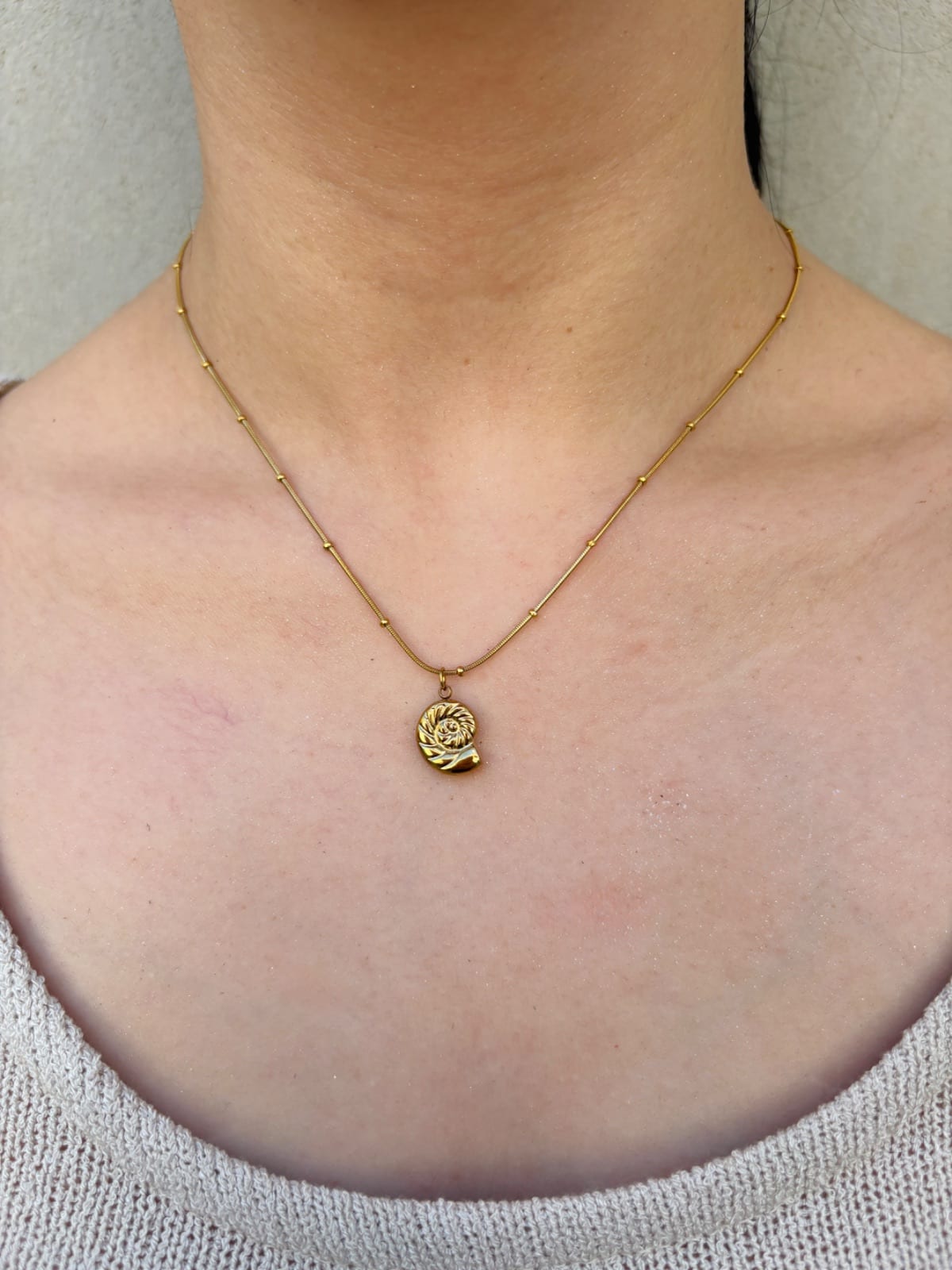 Golden Shell Bloom Necklace