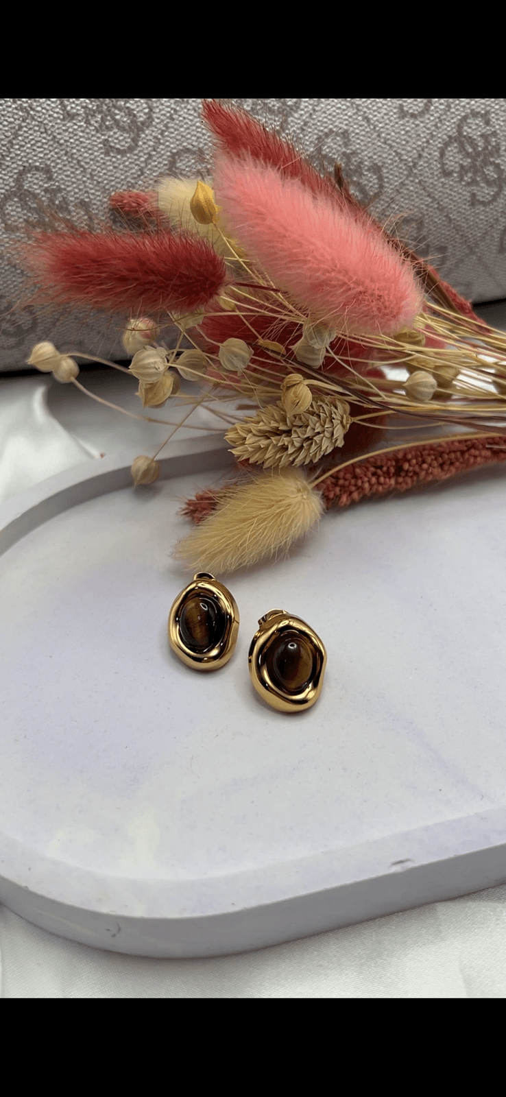 Golden Stone Oval Earrings
