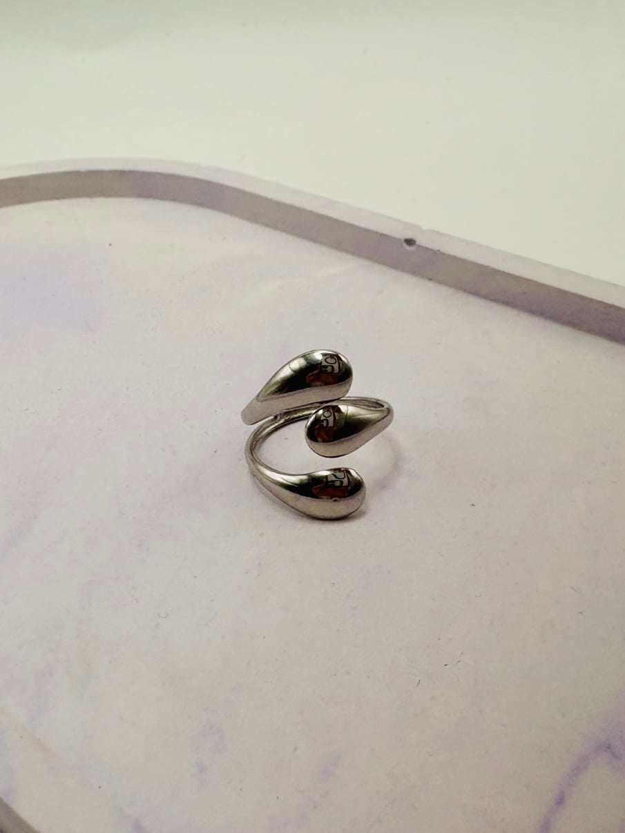 Silver Triple Teardrop Ring