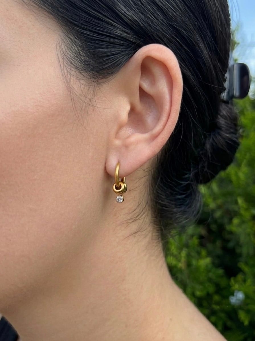 Elegant Gold Hoop with Subtle Diamond Charm