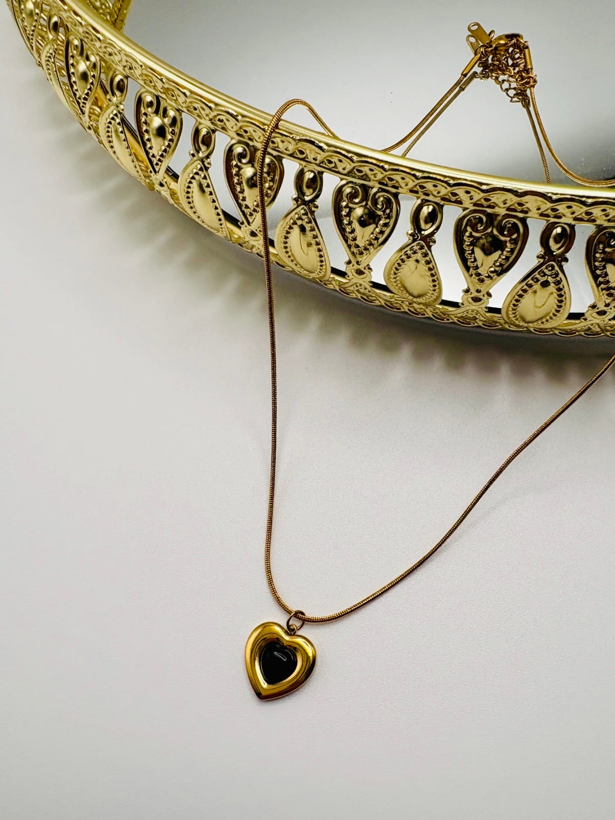 Black Heart Pendant Necklace