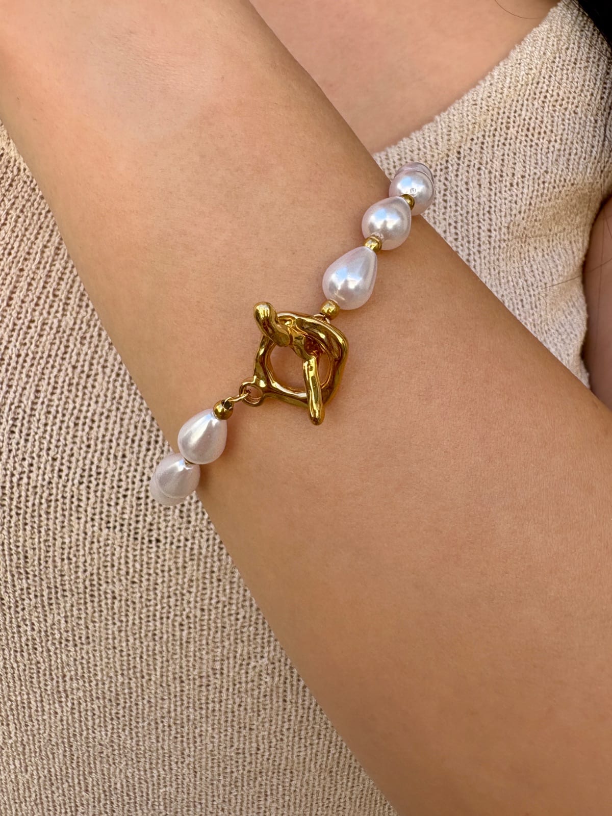 Pearl Knot Bracelet